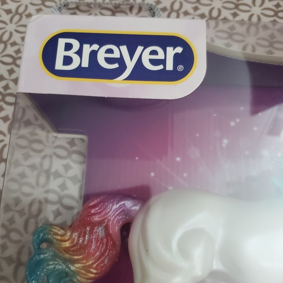 Breyer Sugar Megical Unicorn. - Picture 6 of 16